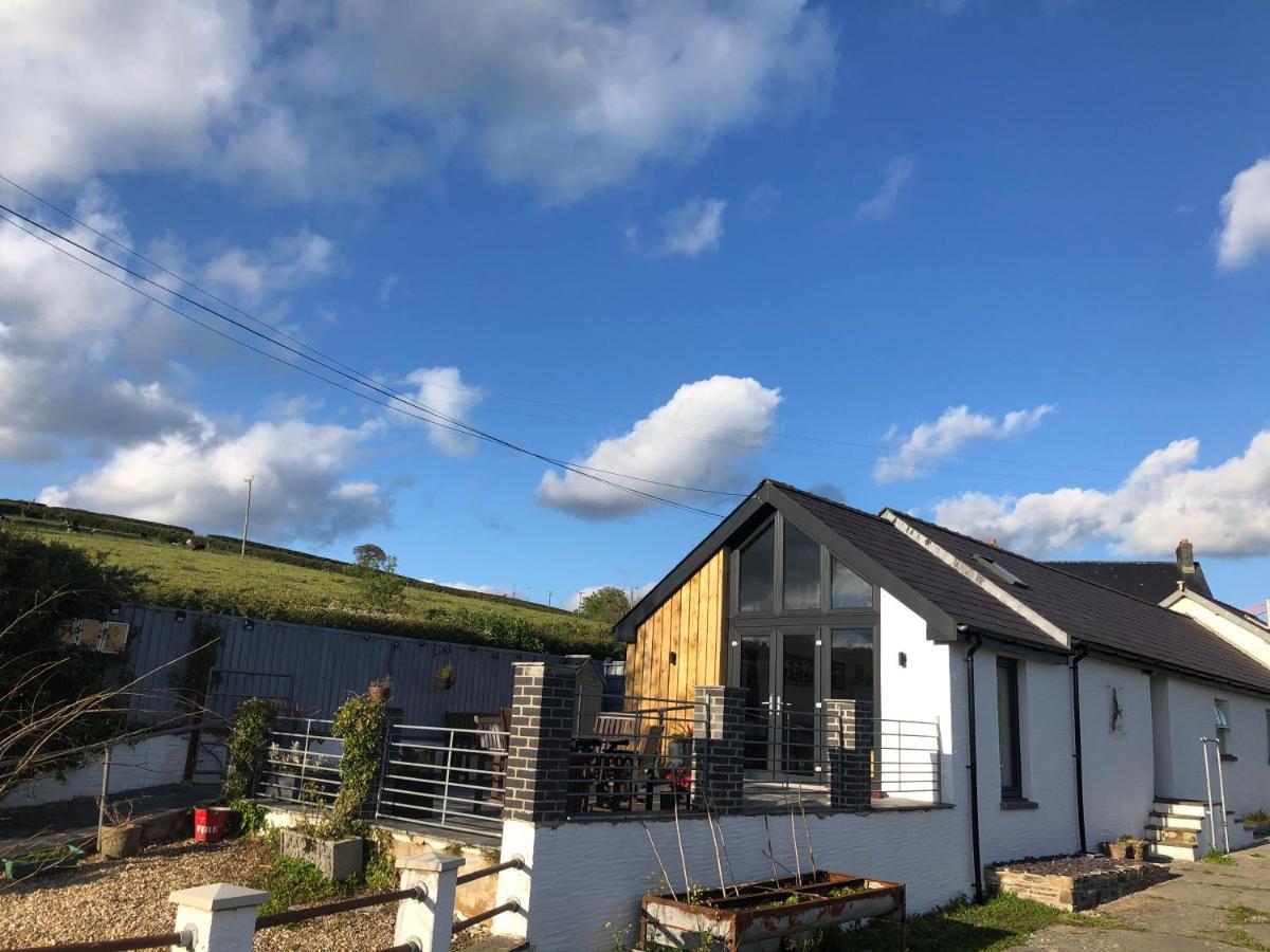 Red Kite Cottage Carmarthen Exterior foto
